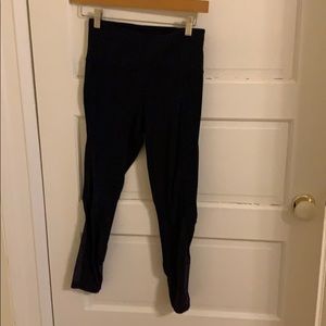 Navy Cropped Legging
